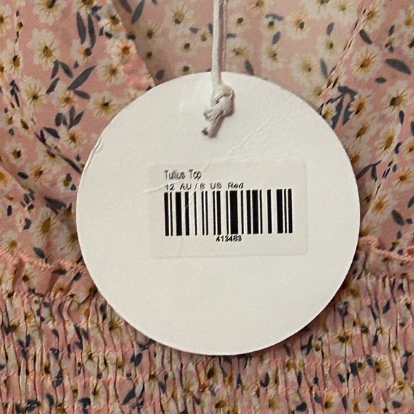 NWT Princess Polly Crop Top Blouse Pink Floral Print Where Love Blossoms Size 8 - Picture 4 of 6